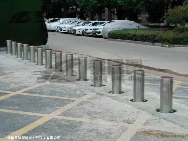 湖北学校升降路桩 武汉钢精灵升降路桩