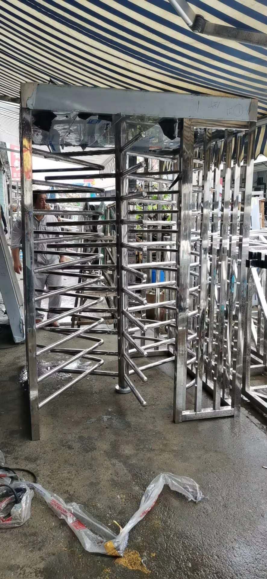 四川全高转闸成都旋转闸金牛区旋转闸成都瑞致达门业