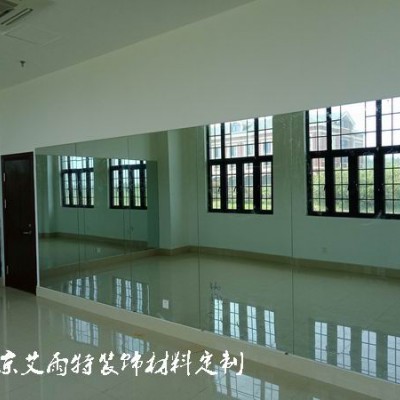 句容黄梅镜子安装