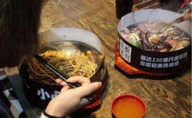 铁板饭加盟大概要投资多少？怎么选址