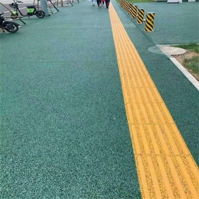 乐山市彩色透水混凝土 彩色压模地坪 透水混凝土路面