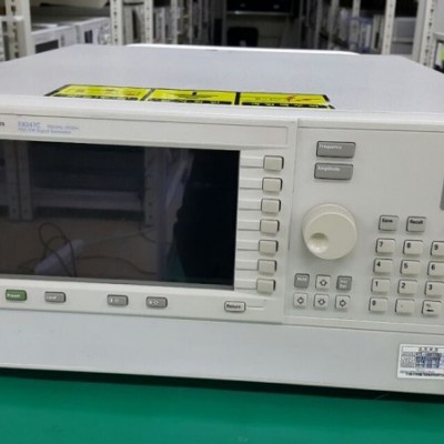 高价收购安捷伦Agilent E8247C信号发生器