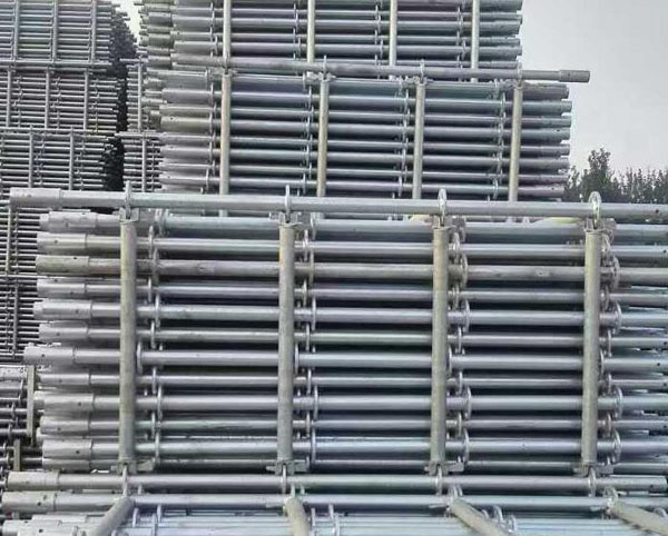盘扣式脚手架应用于隧道工程、厂房、高架水塔、电厂、炼油厂